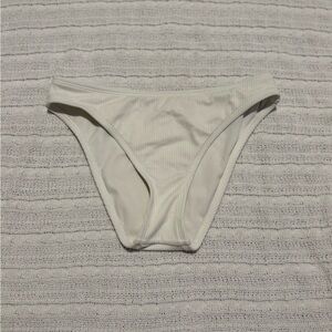 Shade & Shore White Textured Bottoms